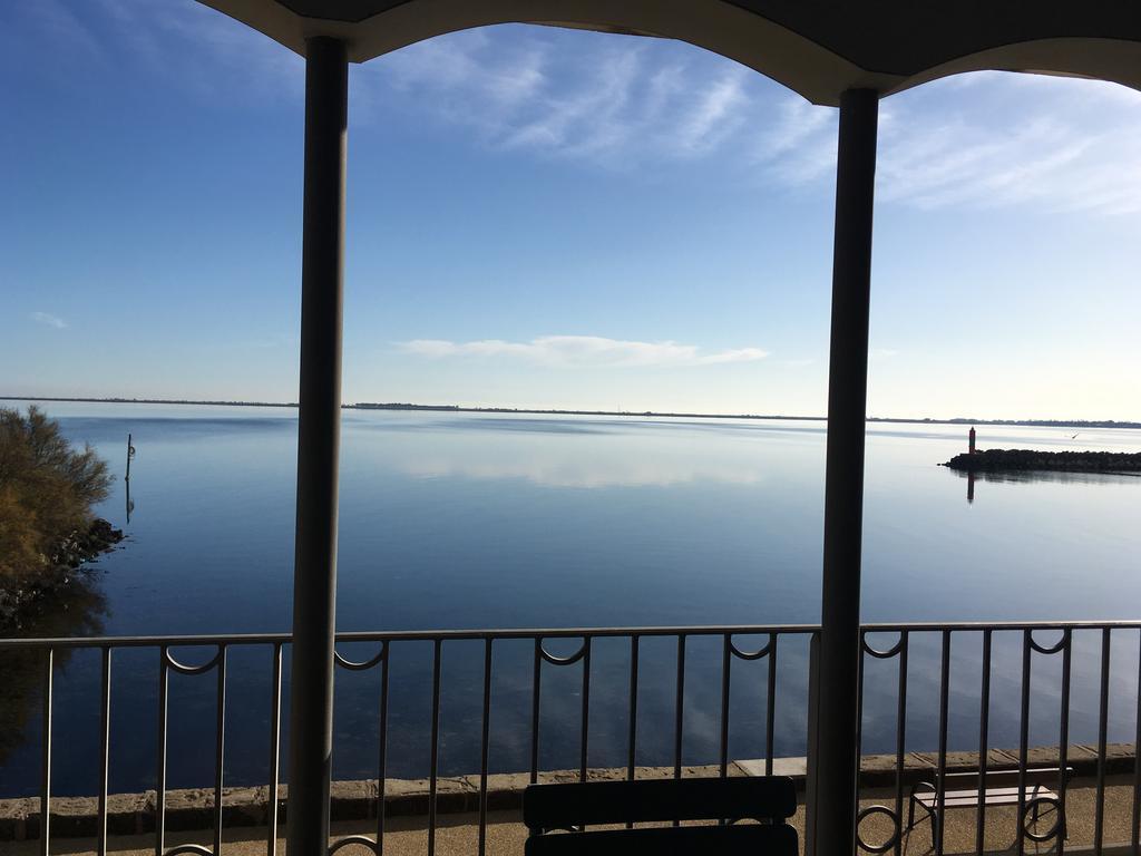 Apartamento Port Rive Gauche Roseliere Marseillan  Exterior foto